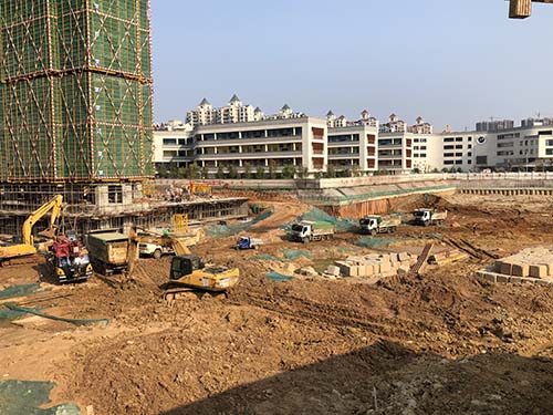 中國(guó)安能第二工程局湖畔學(xué)苑項(xiàng)目部“戰(zhàn)疫情，抓復(fù)工”
