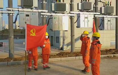 “火線”入黨，在湖北保衛(wèi)戰(zhàn)的戰(zhàn)場上接受組織的考驗
