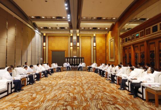國(guó)家電網(wǎng)董事長(zhǎng)、黨組書記毛偉明拜會(huì)四川省委書記彭清華、省長(zhǎng)尹力