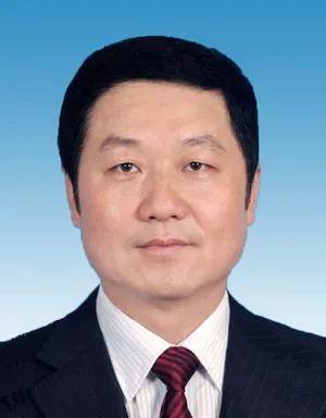 李清堂同志任中核集團董事、黨組副書記