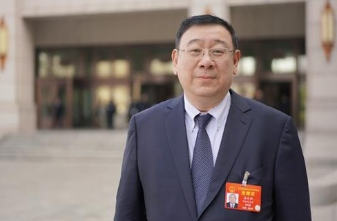 國網(wǎng)湖南省電力有限公司董事長、黨委書記 孟慶強(qiáng):推動電池儲能產(chǎn)業(yè)發(fā)展 助力實現(xiàn)碳達(dá)峰、碳中和目標(biāo)