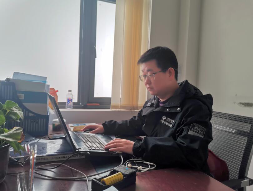 劉凡武：砥礪深耕志未泯，不負山河不負卿