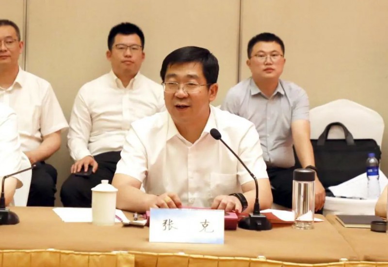協(xié)鑫、徐工聯(lián)手！布局新能源