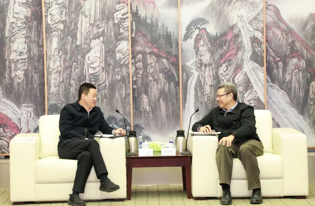 錢智民會(huì)見(jiàn)李理、杜匯良