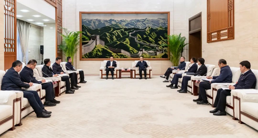 大唐集團(tuán)黨組書記、董事長鄒磊會見哈電集團(tuán)黨委書記、董事長曹志安