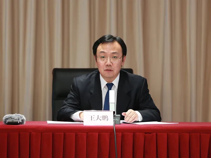 能源局：2022年全國(guó)風(fēng)電、光伏發(fā)電新增裝機(jī)突破1.2億千瓦，再創(chuàng)歷史新高