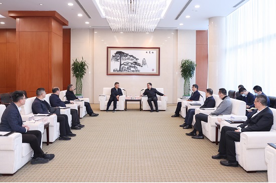 鄧建玲會(huì)見福建省政協(xié)副主席、漳州市委書記張國(guó)旺