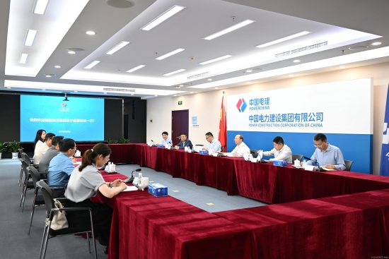 中國電建黨委常委、副總經(jīng)理徐鵬程與漳龍集團(tuán)黨委書記、董事長吳子毅會(huì)談