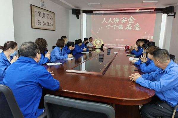 烏海市千里山供電公司：開展消防培訓(xùn)，提升應(yīng)急能力