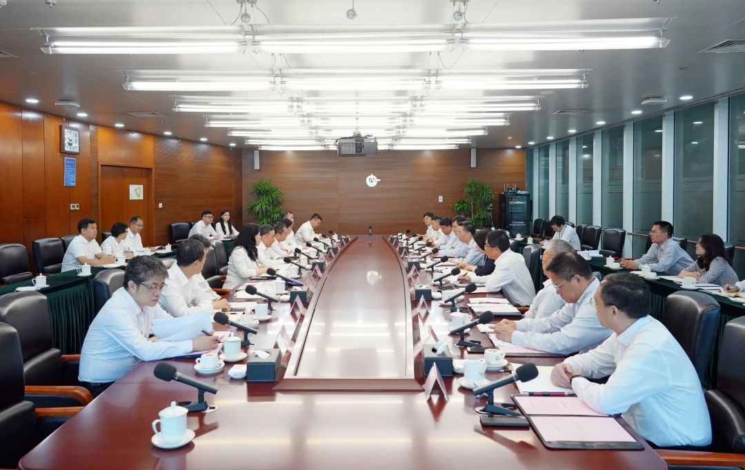 中國能建黨委書記、董事長宋海良與中國海油黨組書記、董事長汪東進(jìn)會(huì)談