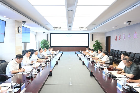 中國電建黨委書記、董事長丁焰章與中國南水北調(diào)集團(tuán)黨組書記、董事長蔣旭光會談