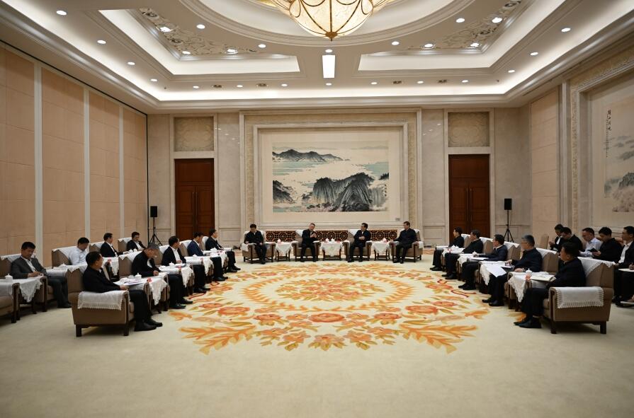 三峽集團(tuán)董事長、黨組書雷鳴山拜會江蘇省委書記信長星、 省長許昆林