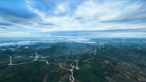 中國電建: 國內最大高原山地風電基地建成投產(chǎn)