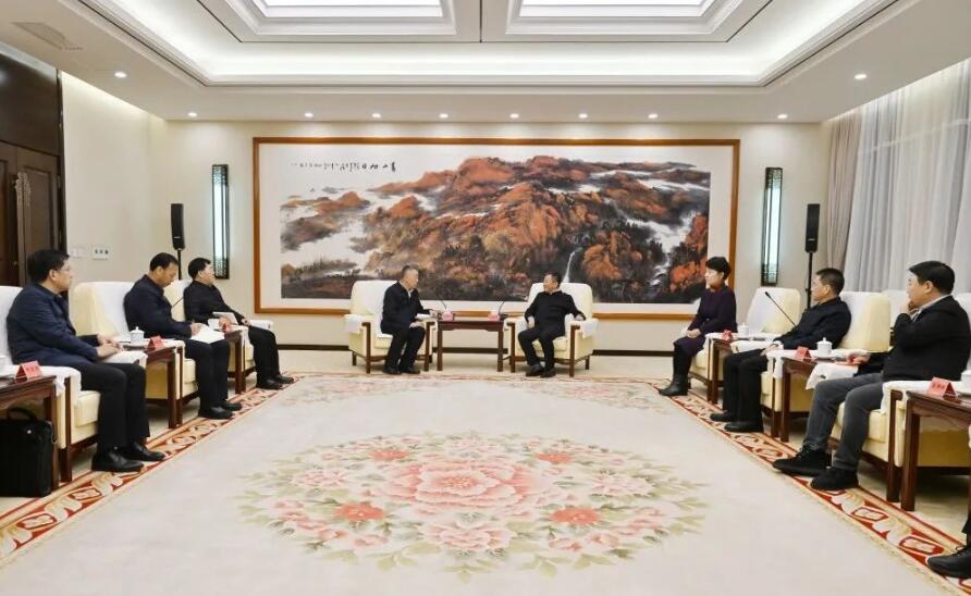 三峽集團(tuán)董事長、黨組書記雷鳴山拜會(huì)內(nèi)蒙古自治區(qū)黨委書記孫紹騁、自治區(qū)主席王莉霞