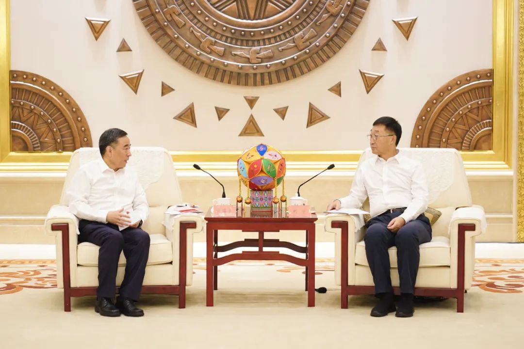 中國能建黨委書記、董事長(zhǎng)宋海良拜會(huì)廣西壯族自治區(qū)黨委書記劉寧