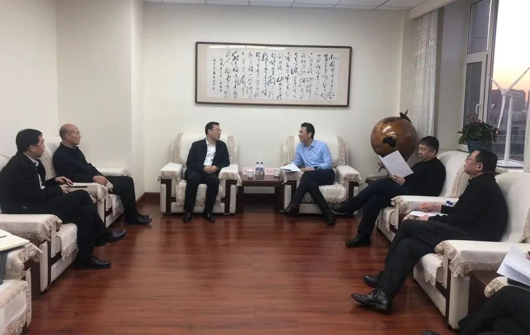 華電吉林公司黨委書(shū)記孫毅、黨委副書(shū)記鄭成杰拜會(huì)吉林省能源局黨組書(shū)記、局長(zhǎng)趙彥峰
