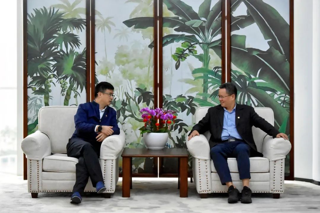 國電投海南公司黨委副書記、總經(jīng)理劉波濤拜訪大唐海南公司黨委書記、董事長王俊啟