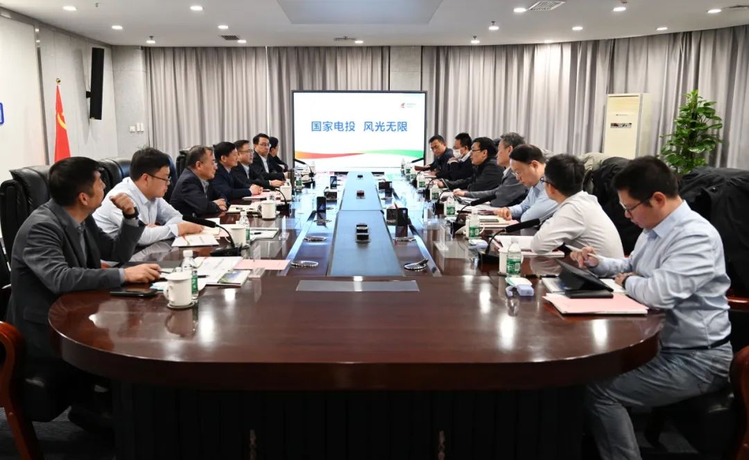黃河水電公司黨委書記、董事長姚小彥會(huì)見國核電力院黨委書記、董事長李啟釗